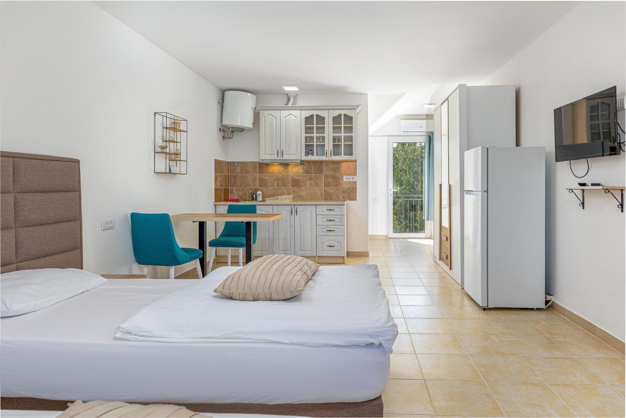 Apartments Lustica Radovici Phòng bức ảnh