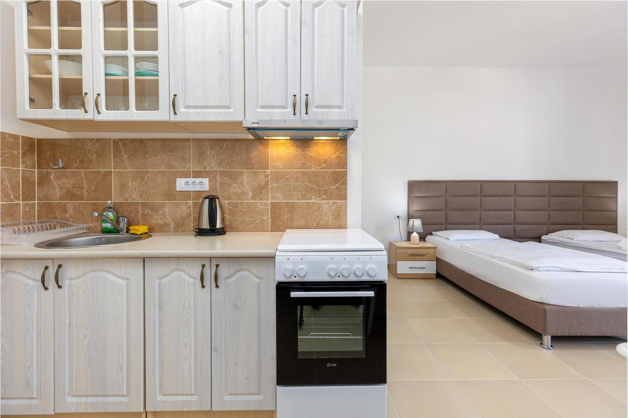 Apartments Lustica Radovici Phòng bức ảnh