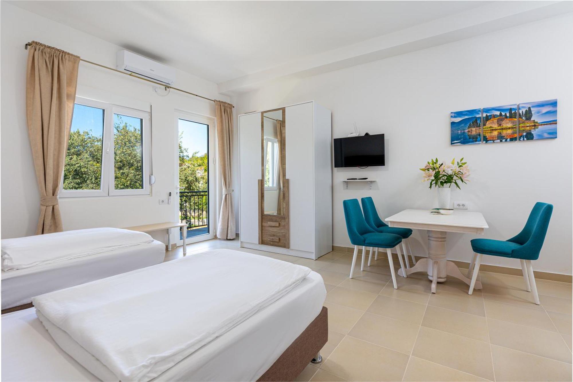 Apartments Lustica Radovici Phòng bức ảnh